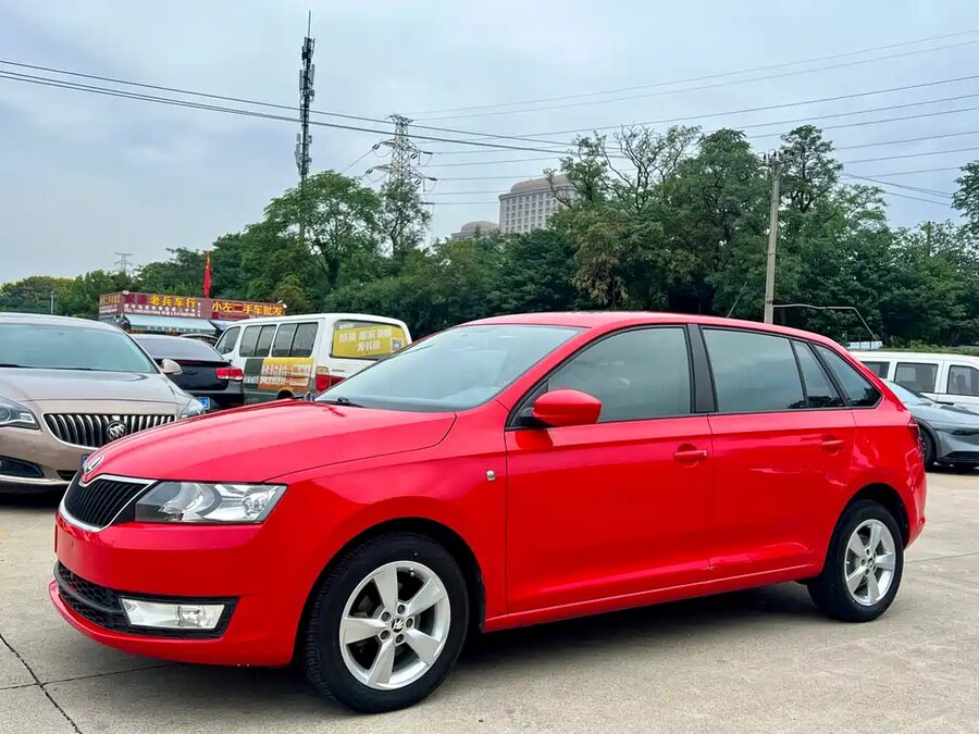 Skoda Rapid Spaceback, 2014 — фото продавца с che168