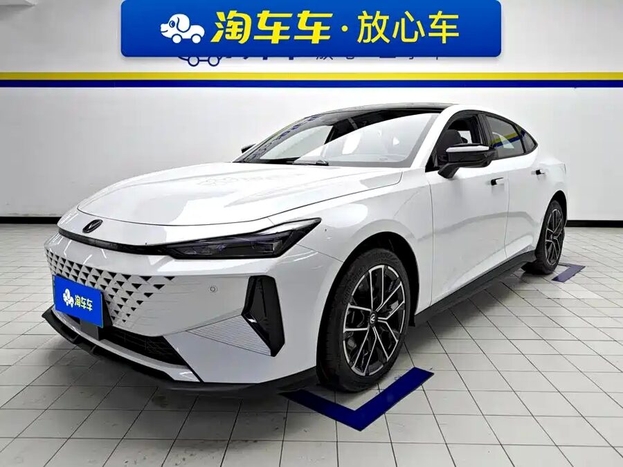Changan UNI-V iDD, 2026 — фото продавца с che168
