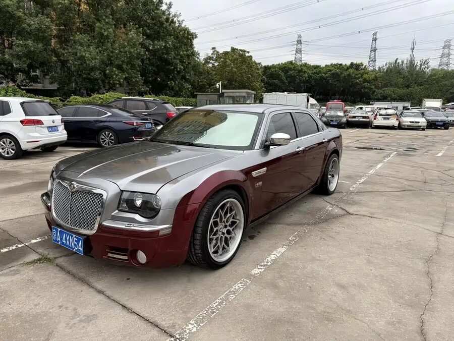 Chrysler 300C, 2006 — фото продавца с che168