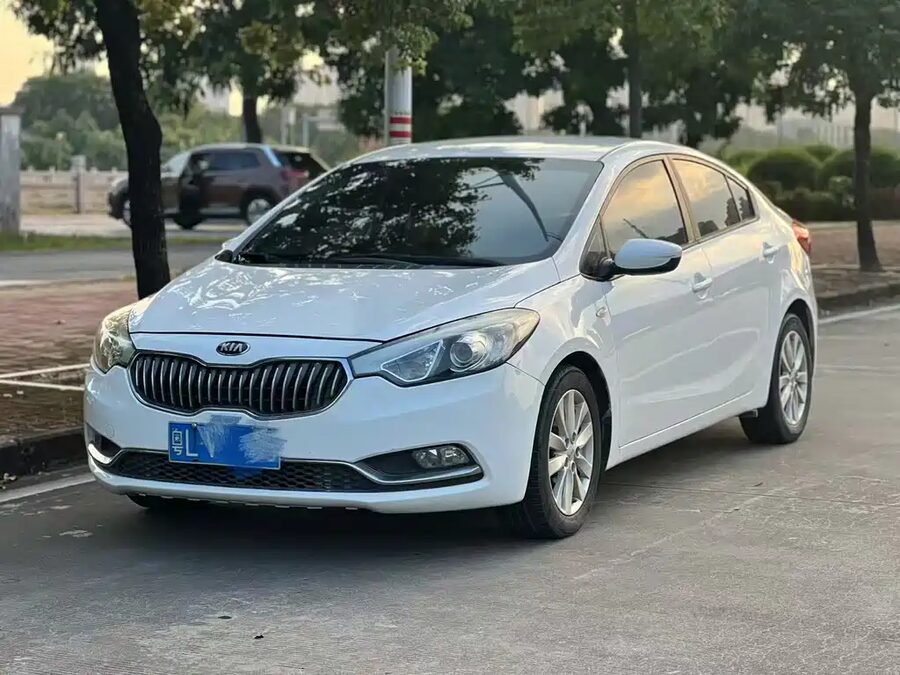 Kia K3, 2014 — фото продавца с che168