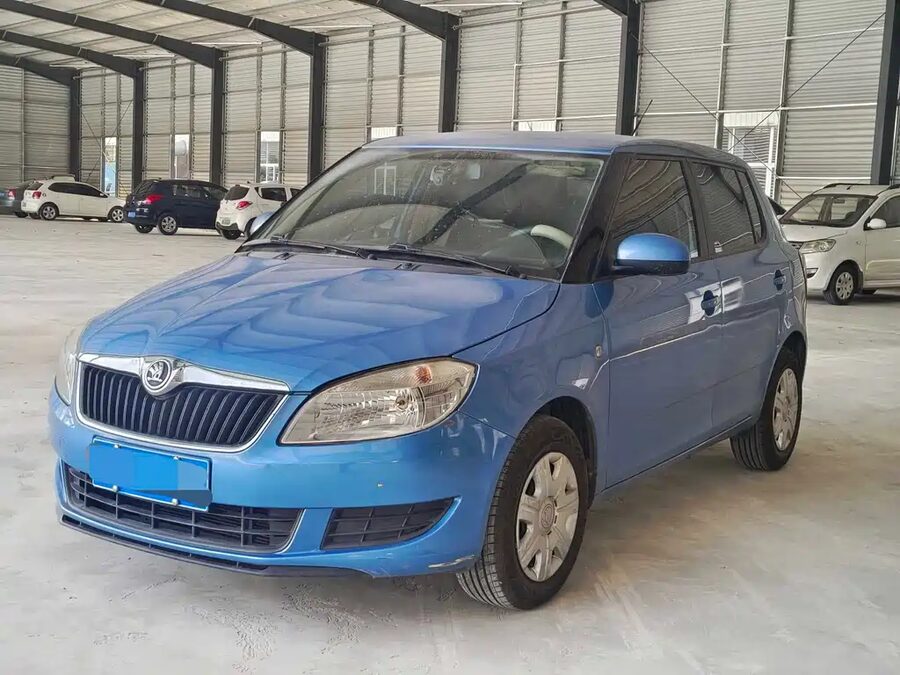 Skoda Fabia, 2014 — фото продавца с che168