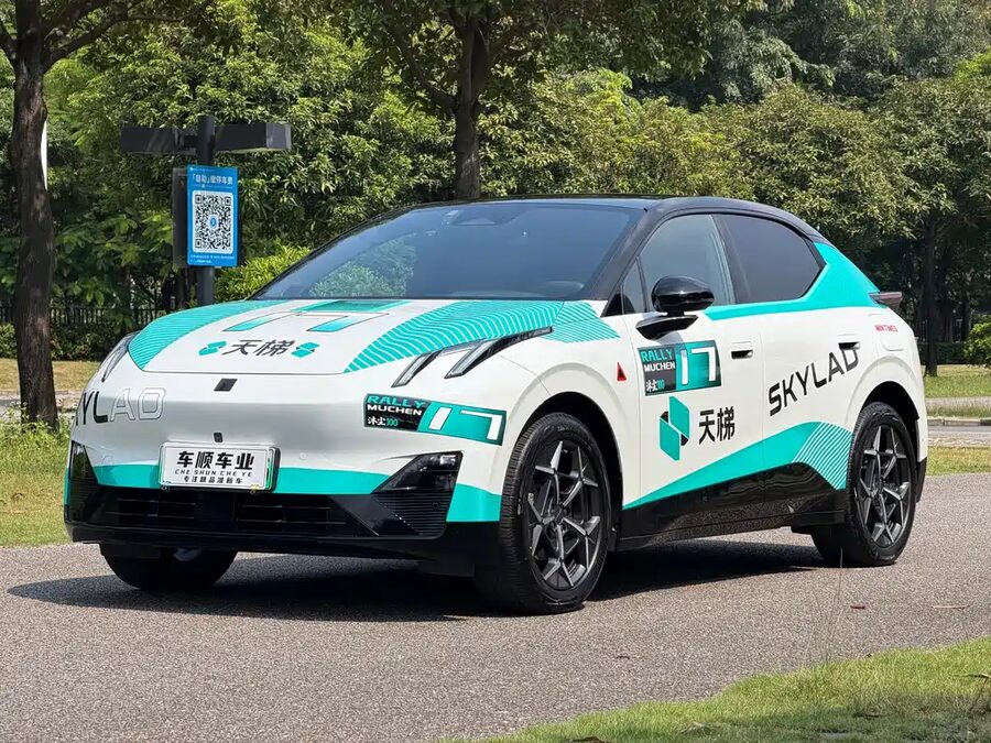 Lynk & Co Z20, 2024 — фото продавца с che168