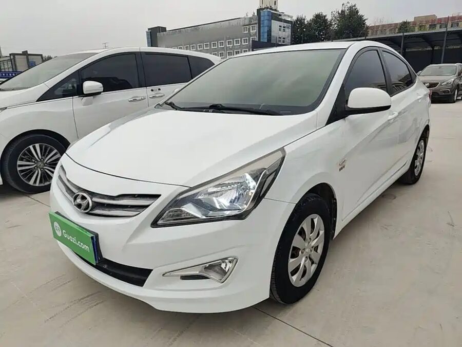 Hyundai Verna, 2015 — фото продавца с che168