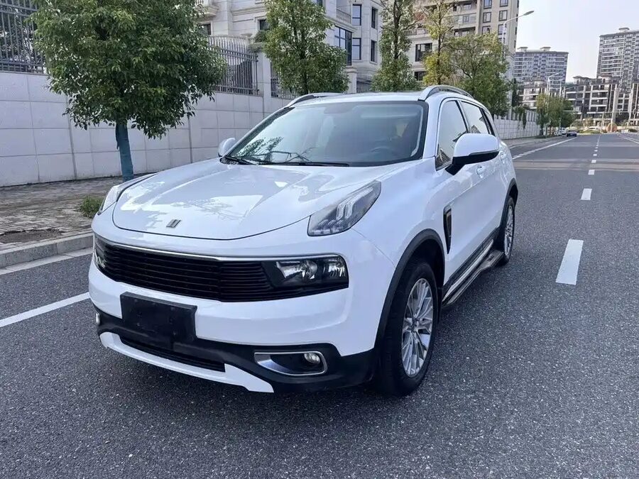 Lynk & Co 01, 2018 — фото продавца с che168