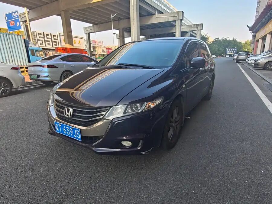 Honda Odyssey, 2010 — фото продавца с che168