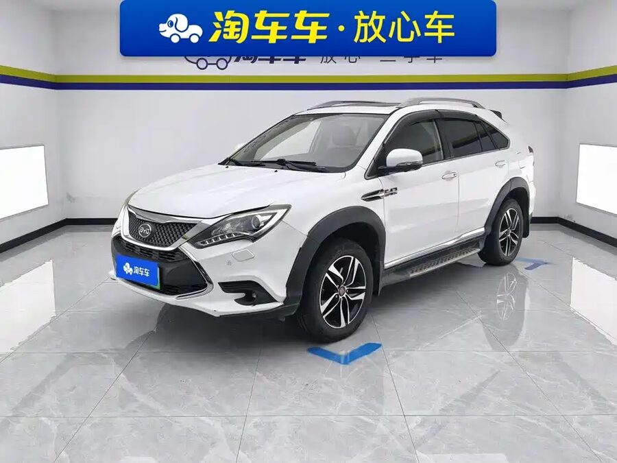 BYD Tang New Energy, 2015 — фото продавца с che168