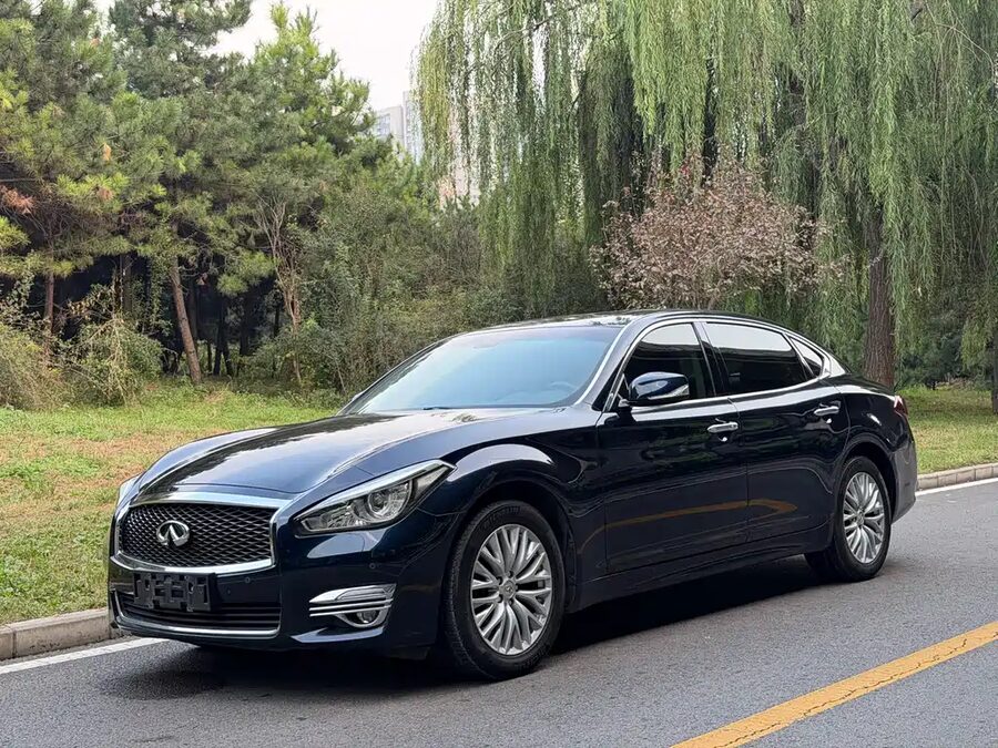 Infiniti Q70, 2016 — фото продавца с che168