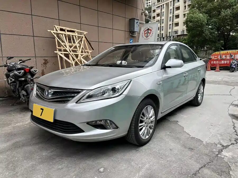 Changan Eado, 2013 — фото продавца с che168