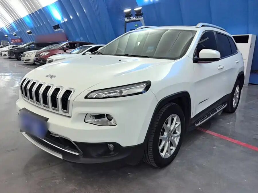 Jeep Cherokee, 2018 — фото продавца с che168
