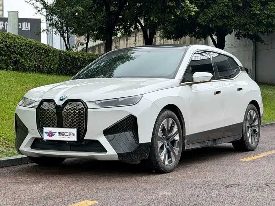 BMW iX, 2022 — фото продавца с che168