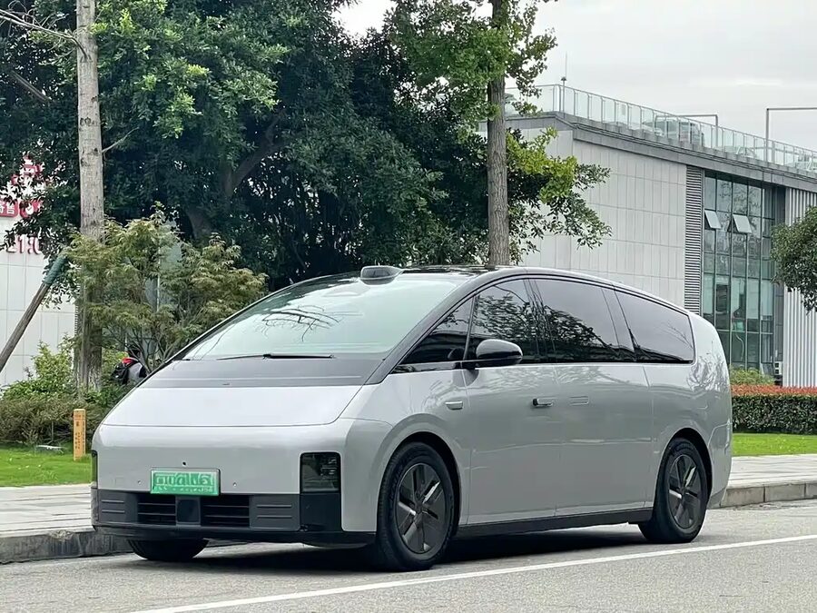 Li Auto Li MEGA, 2024 — фото продавца с che168