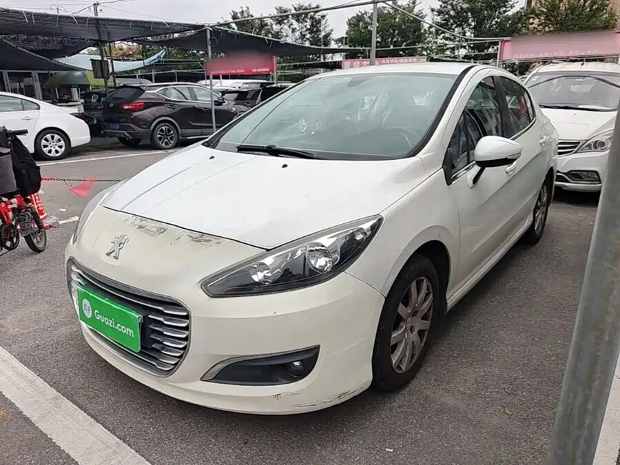 Peugeot 308, 2015 — фото продавца с che168