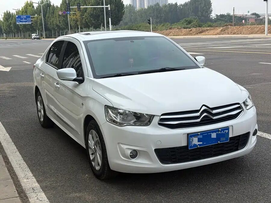 Citroen Elysee, 2016 — фото продавца с che168