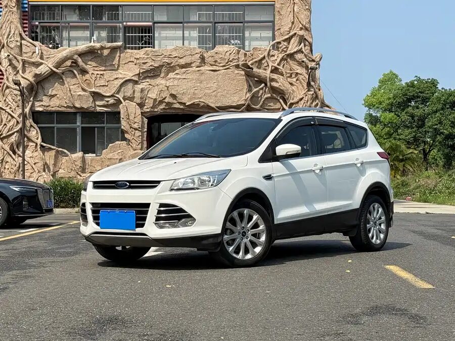 Ford Kuga, 2016 — фото продавца с che168