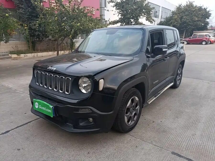 Jeep Renegade, 2017 — фото продавца с che168