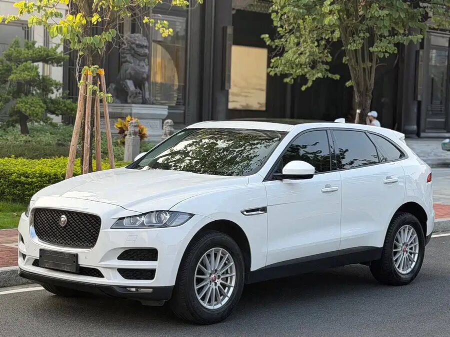 Jaguar F-PACE, 2017 — фото продавца с che168