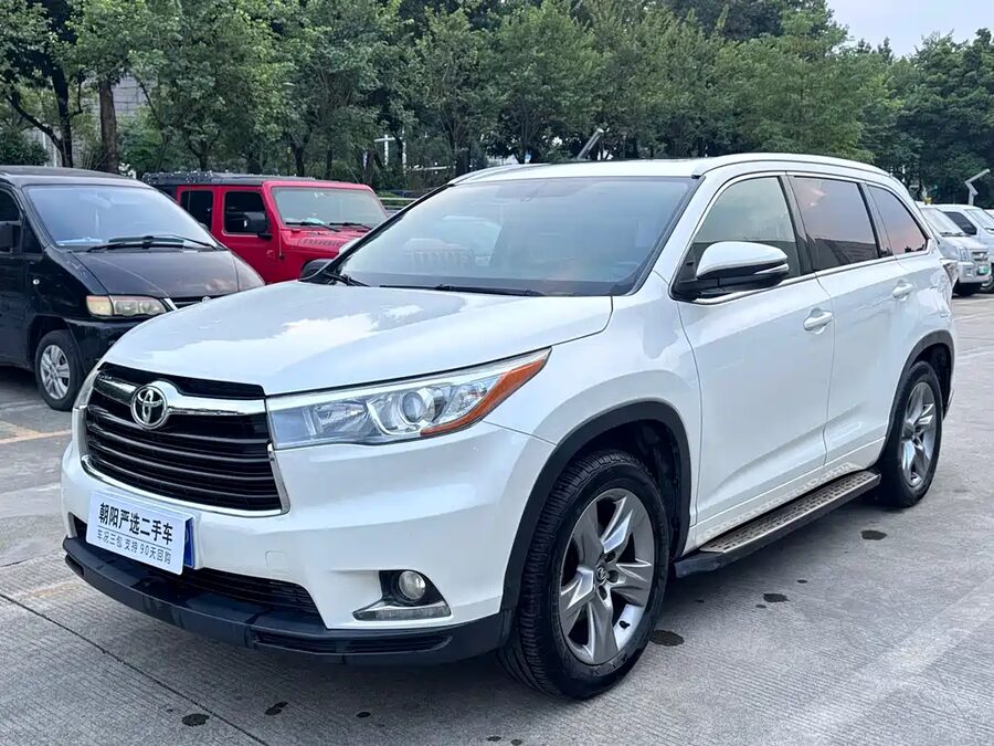 Toyota Highlander, 2015 — фото продавца с che168