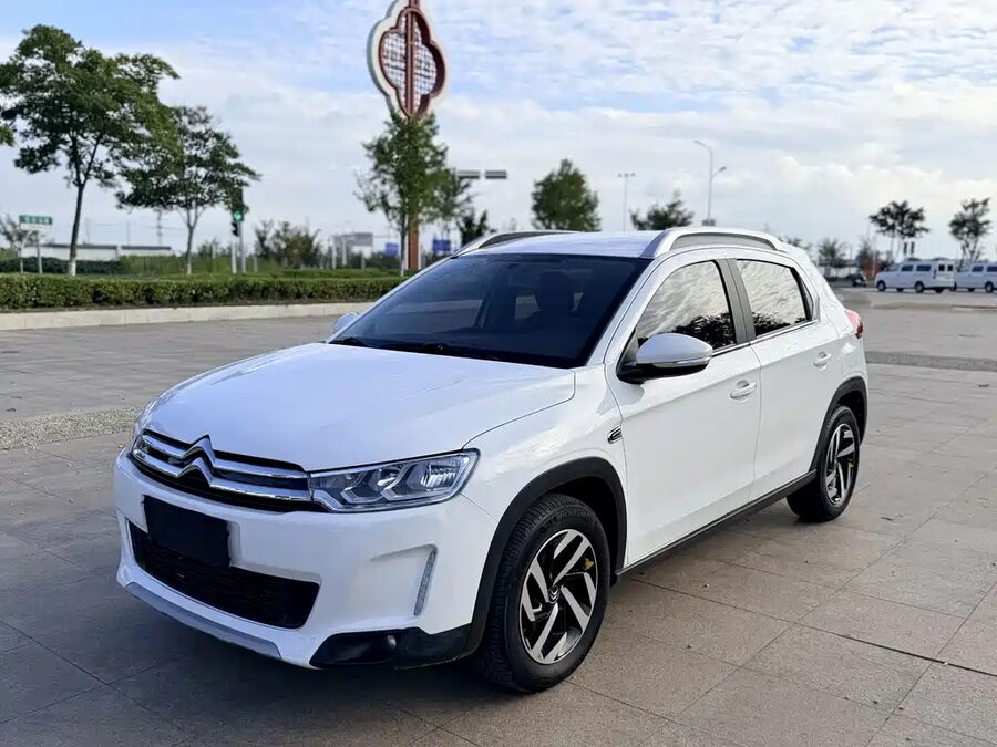 Citroen C3-XR, 2016 — фото продавца с che168