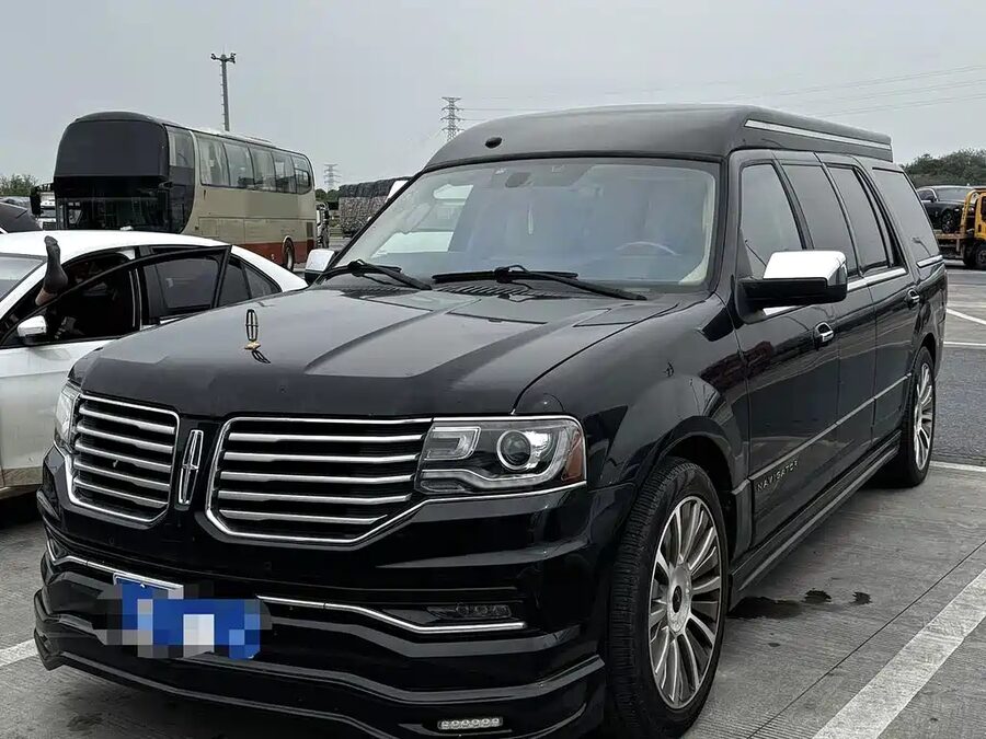 Lincoln Navigator, 2018 — фото продавца с che168
