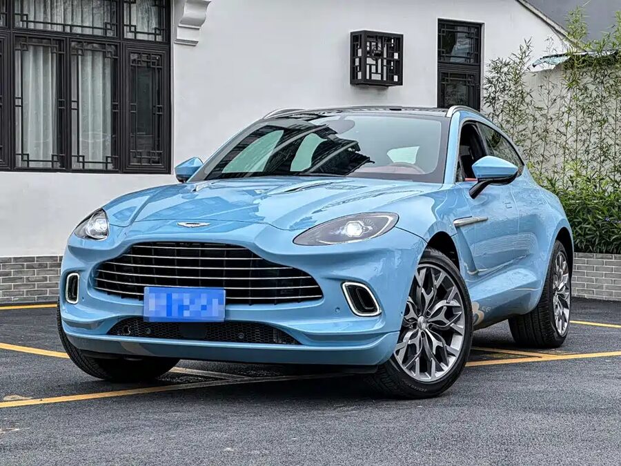 Aston Martin DBX, 2022 — фото продавца с che168