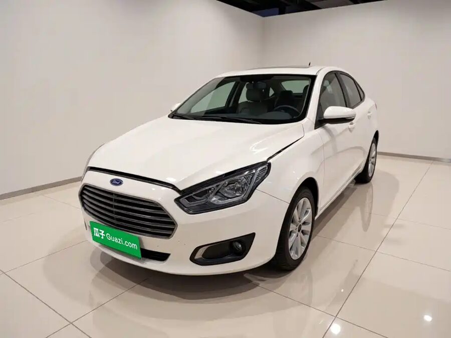 Ford Escort, 2015 — фото продавца с che168