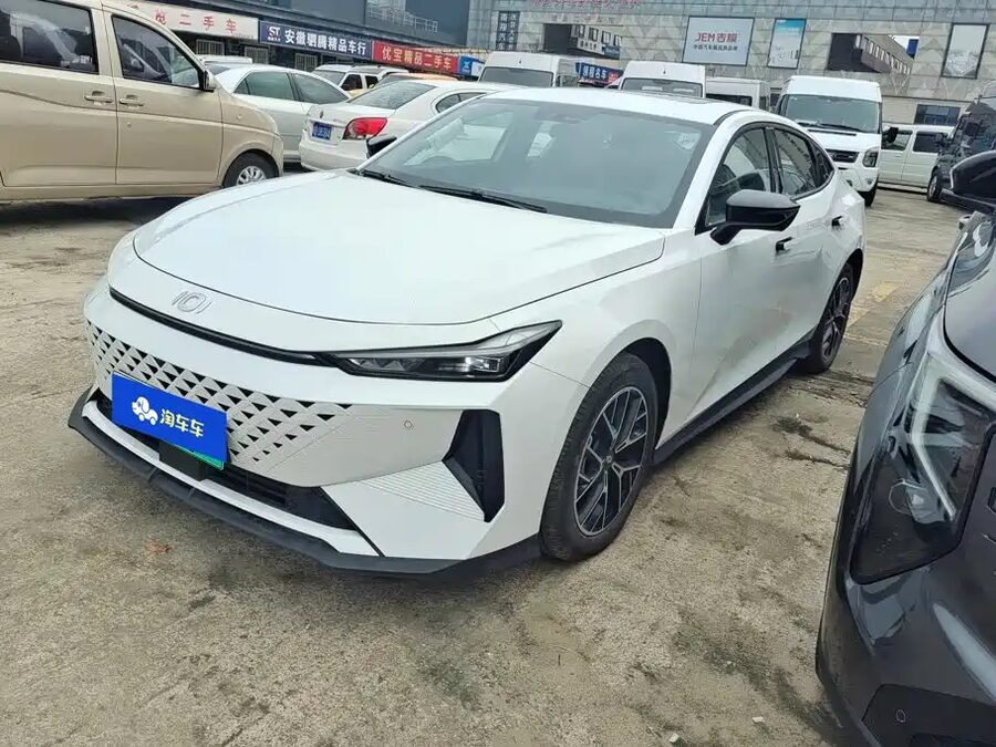 Changan UNI-V iDD, 2026 — фото продавца с che168