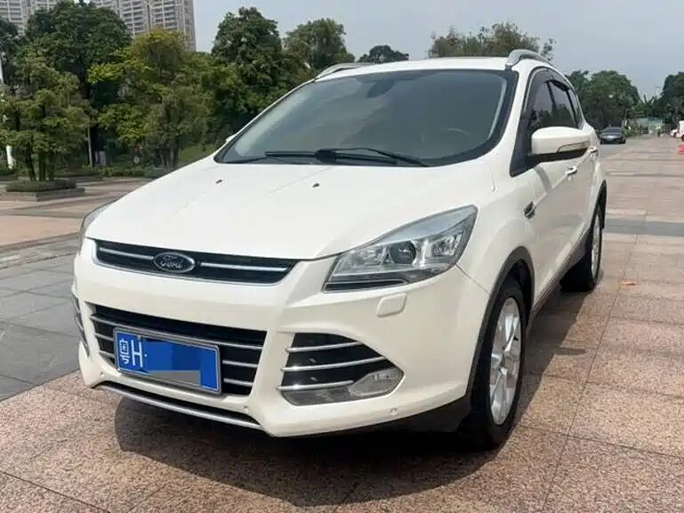 Ford Kuga, 2015 — фото продавца с che168