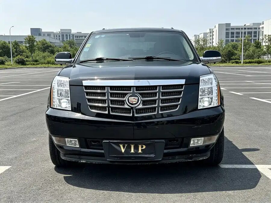 Cadillac Escalade, 2009 — фото продавца с che168