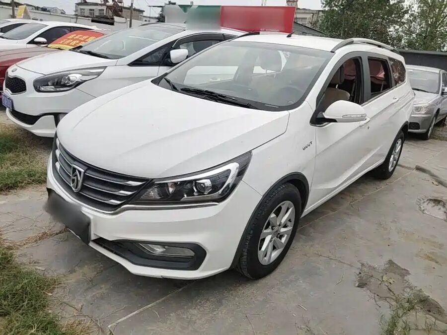 Baojun 310W, 2017 — фото продавца с che168