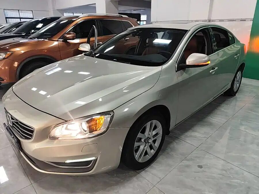 Volvo S60, 2017 — фото продавца с che168