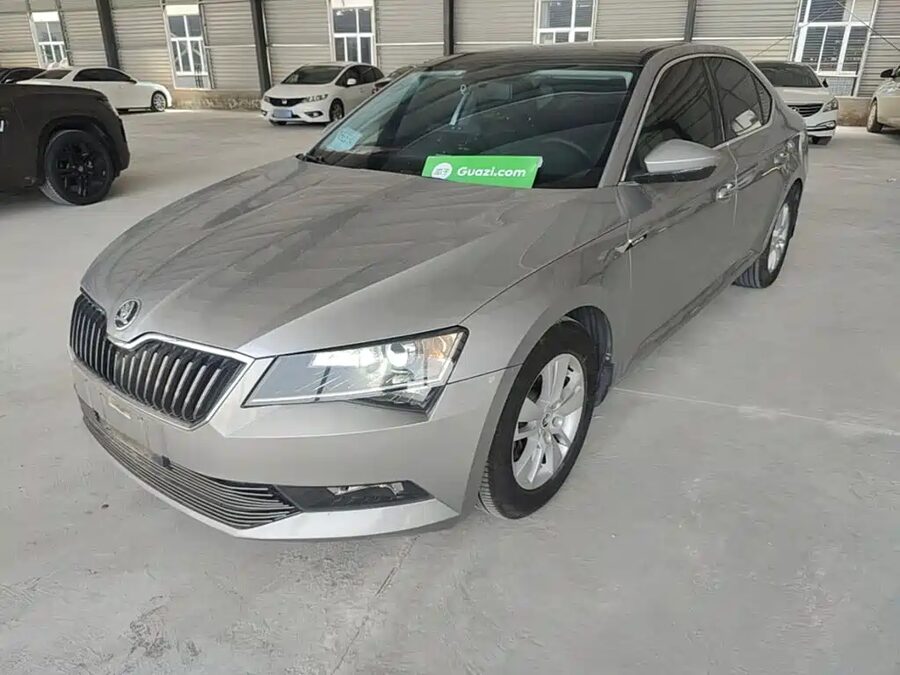 Skoda Superb, 2017 — фото продавца с che168