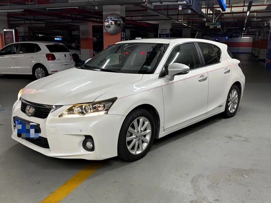 Lexus CT, 2014 — фото продавца с che168