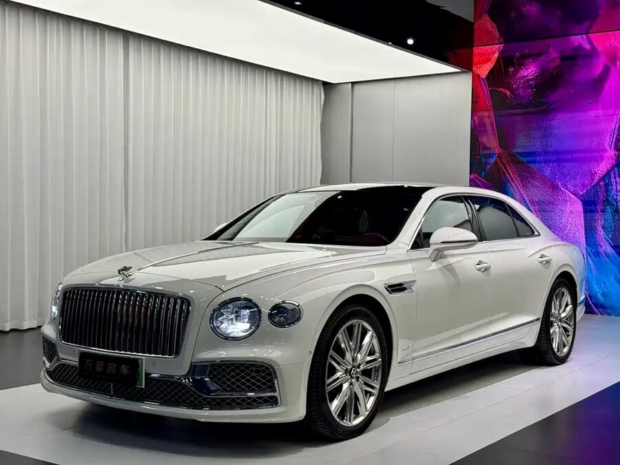 Bentley Flying Spur PHEV, 2023 — фото продавца с che168