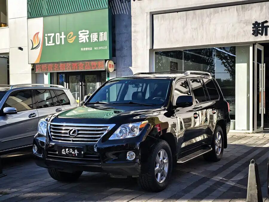 Lexus LX, 2012 — фото продавца с che168
