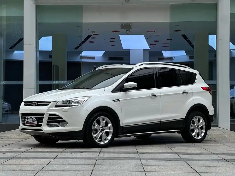 Ford Kuga, 2014 — фото продавца с che168
