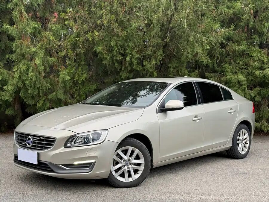 Volvo S60, 2017 — фото продавца с che168