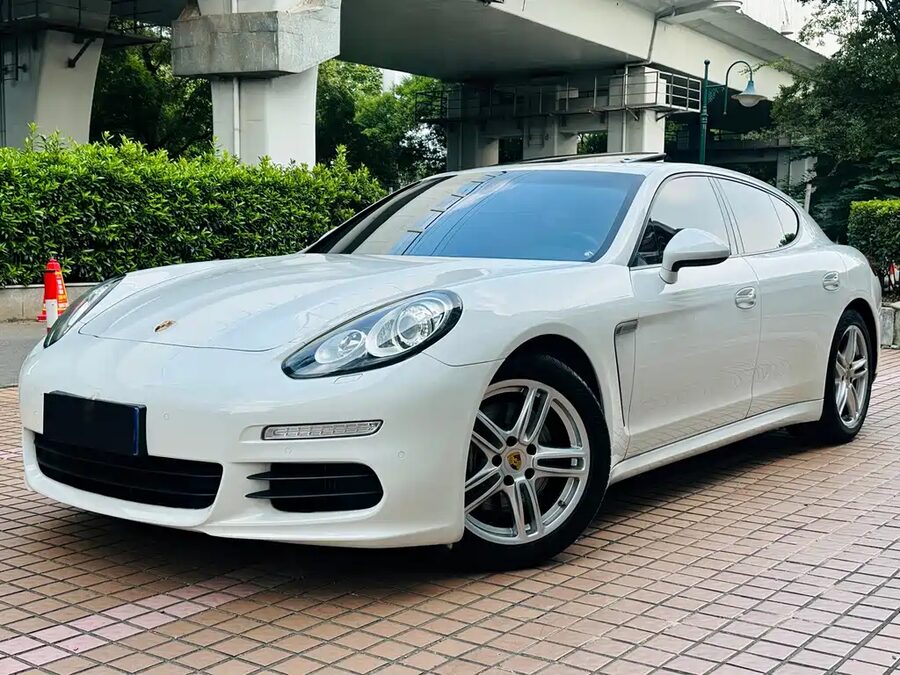 Porsche Panamera, 2015 — фото продавца с che168