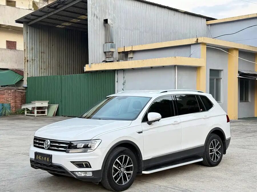 Volkswagen Tiguan L, 2019 — фото продавца с che168