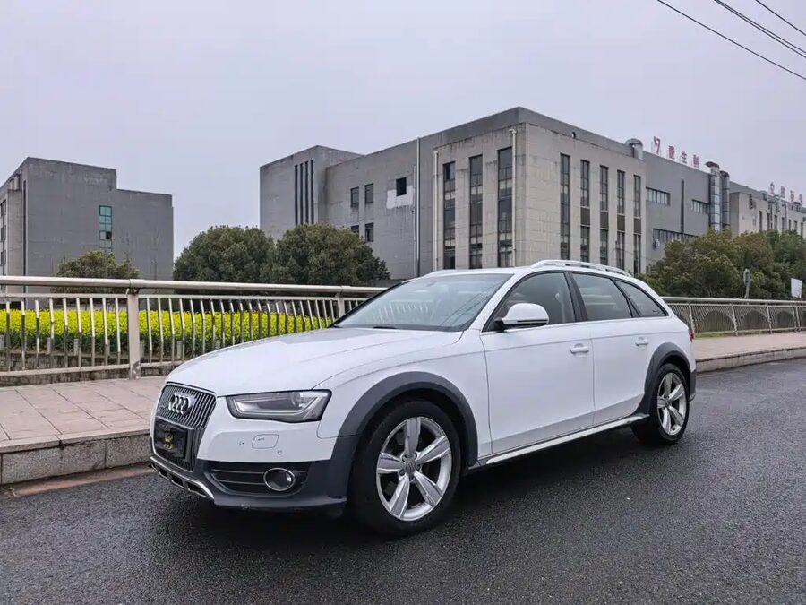 Audi A4 (Import), 2016 — фото продавца с che168