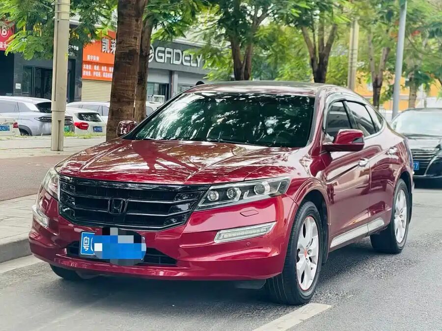 Honda Crosstour, 2013 — фото продавца с che168