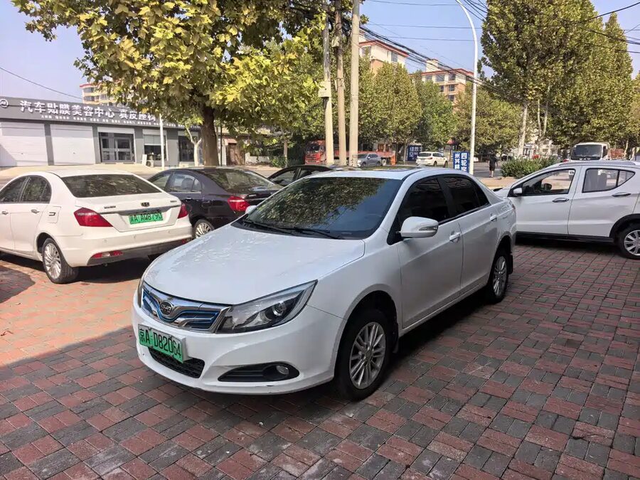 BYD e5, 2018 — фото продавца с che168