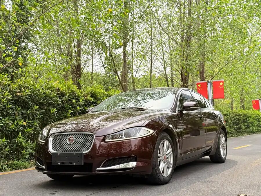 Jaguar XF, 2015 — фото продавца с che168