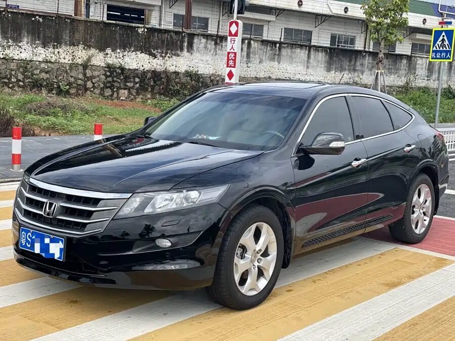 Honda Crosstour, 2013 — фото продавца с che168