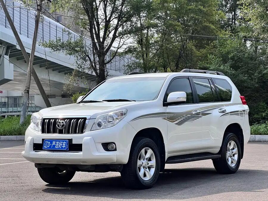 Toyota Prado (Import), 2012 — фото продавца с che168