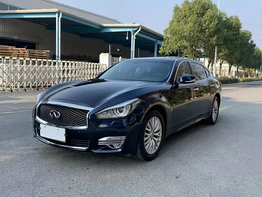 Infiniti Q70, 2017 — фото продавца с che168