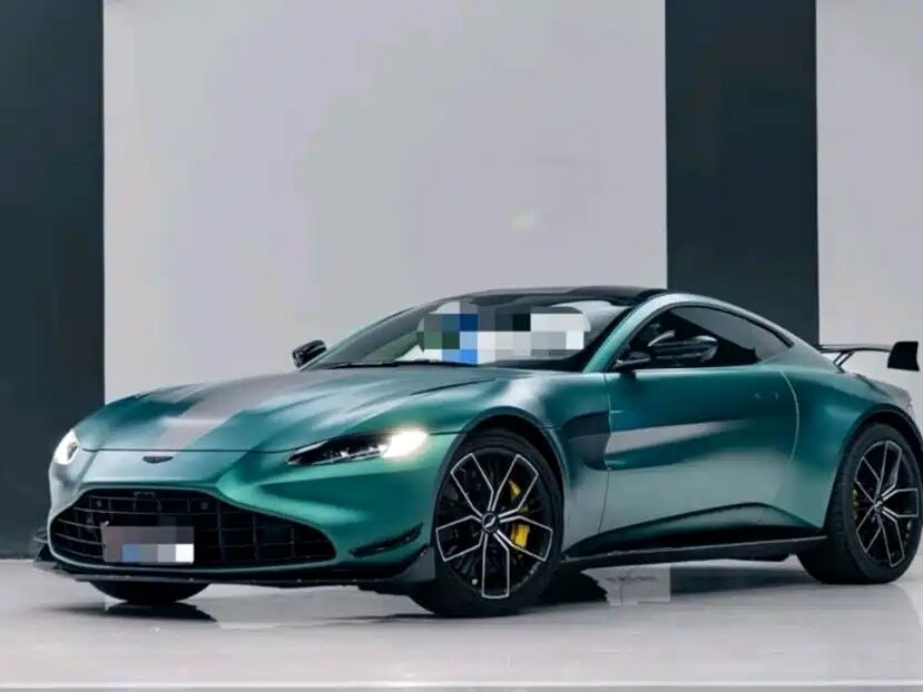 Aston Martin V8 Vantage, 2023 — фото продавца с che168