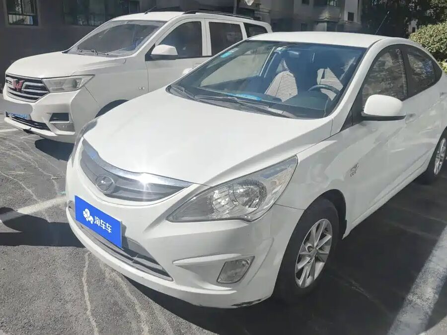 Hyundai Verna, 2013 — фото продавца с che168