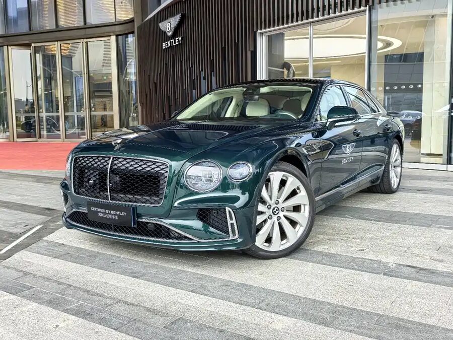 Bentley Flying Spur PHEV, 2026 — фото продавца с che168