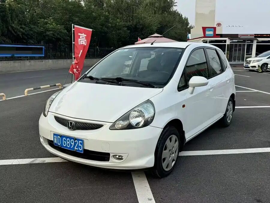 Honda Fit, 2006 — фото продавца с che168