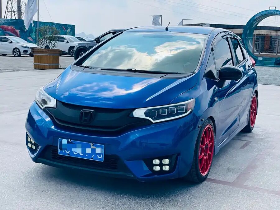 Honda Fit, 2015 — фото продавца с che168
